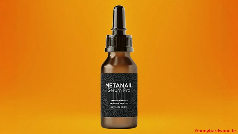 How Metanail Complex works to keep your nails strong, hydrated, and happy.
